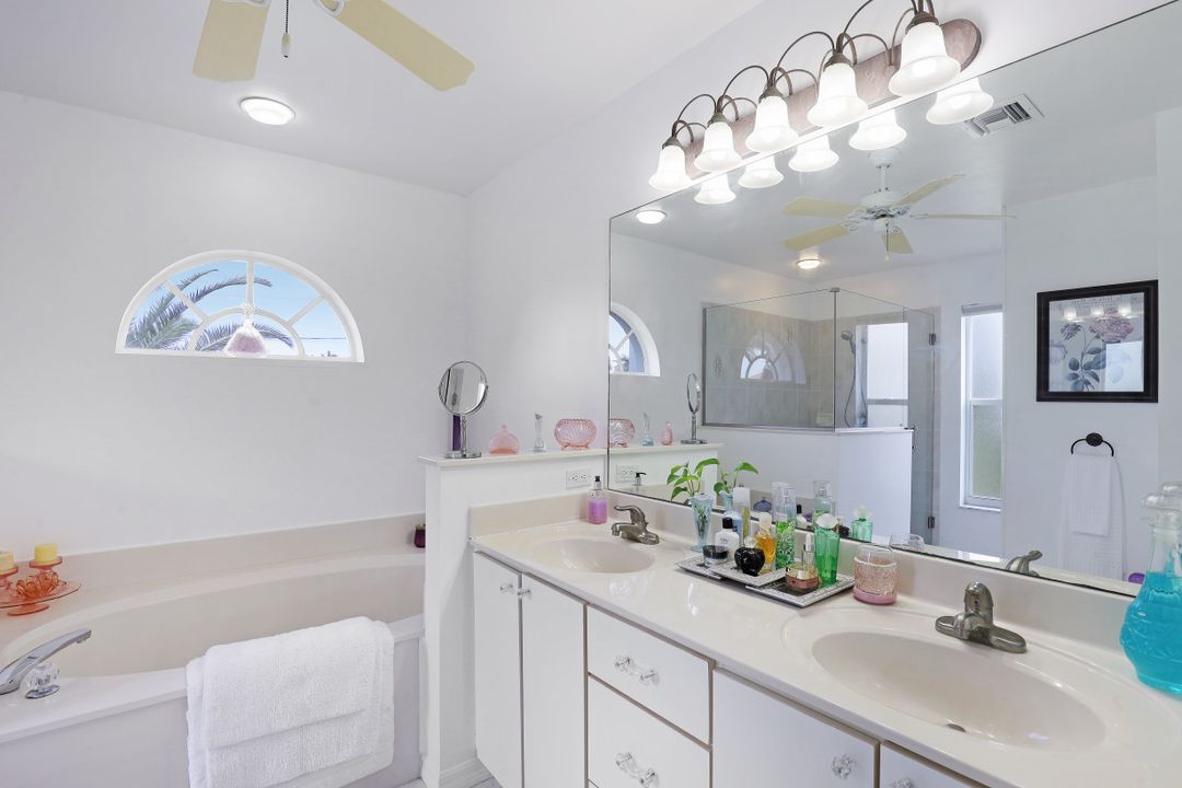 4105 SW 27th Ave, Cape Coral, FL 33914