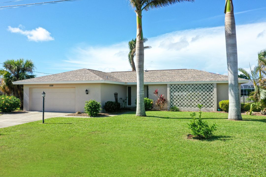 5328 Delano Ct, Cape Coral, FL 33904