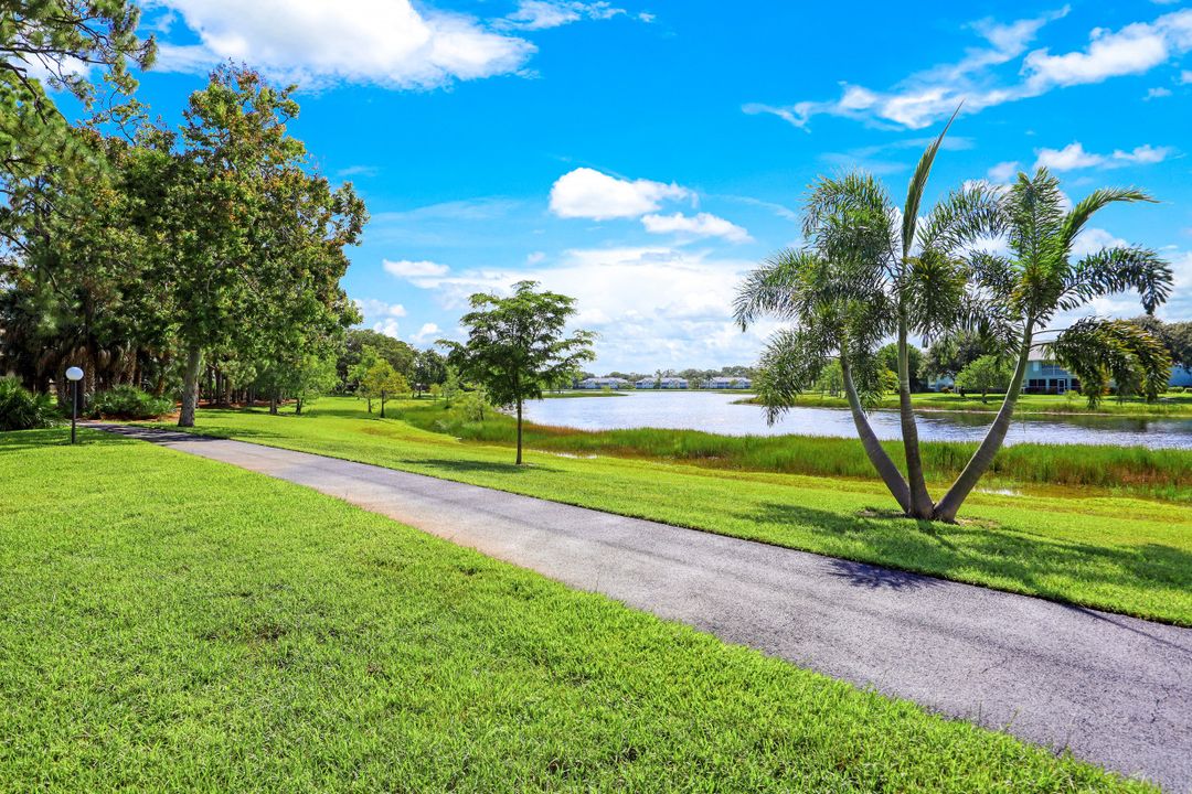 1812 Kings Lake Blvd #103, Naples, FL 34112