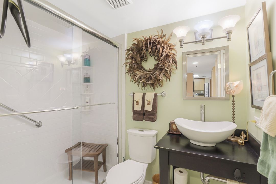 16230 Kelly Cove Dr #221, Fort Myers, FL 33908