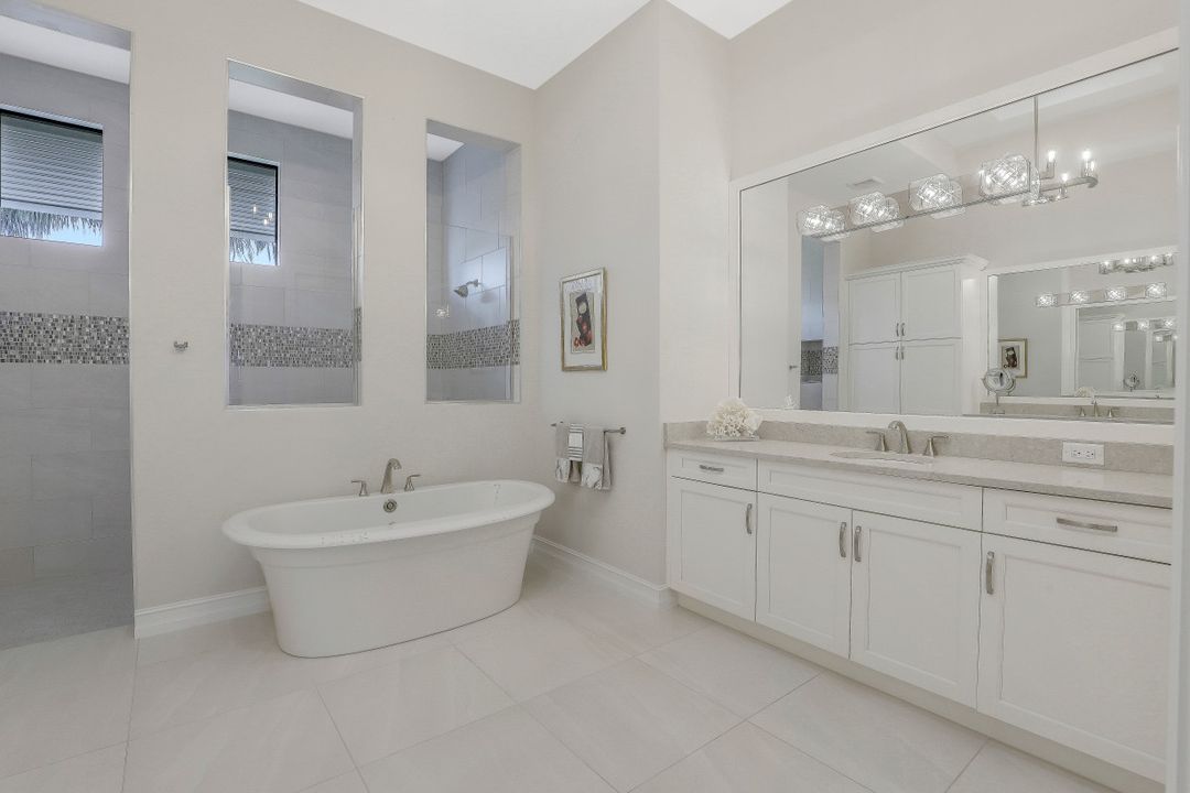 9249 Esplanade Blvd, Naples, FL 34119