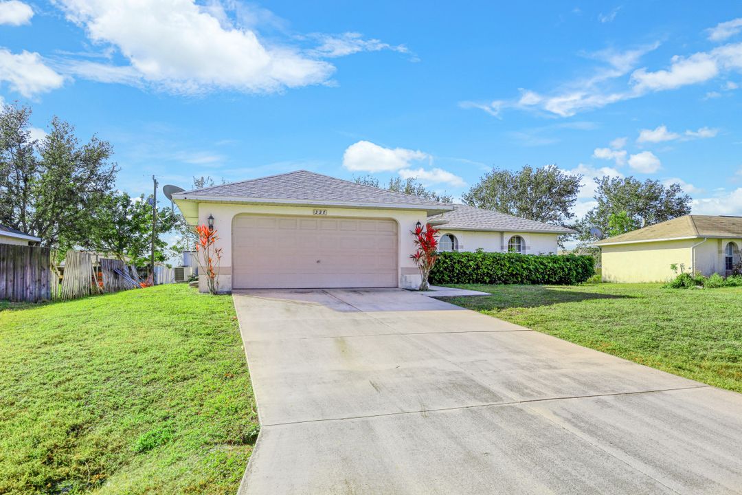 338 NE 23rd St, Cape Coral, FL 33909