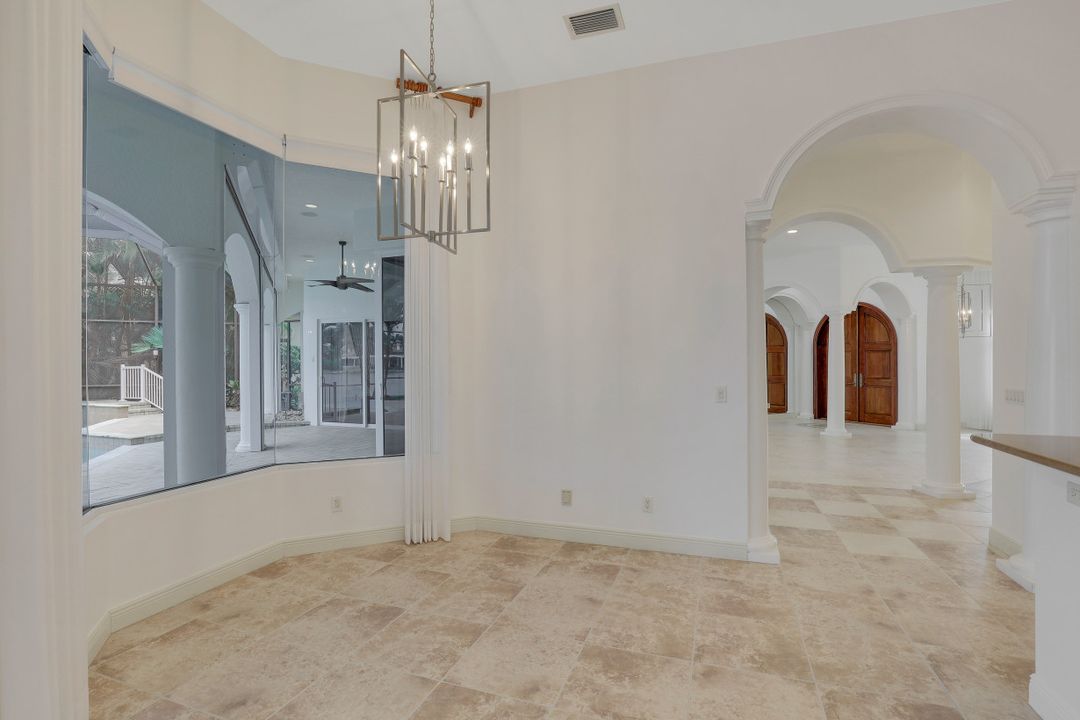 18561 Verona Lago Dr, Miromar Lakes, FL 33913