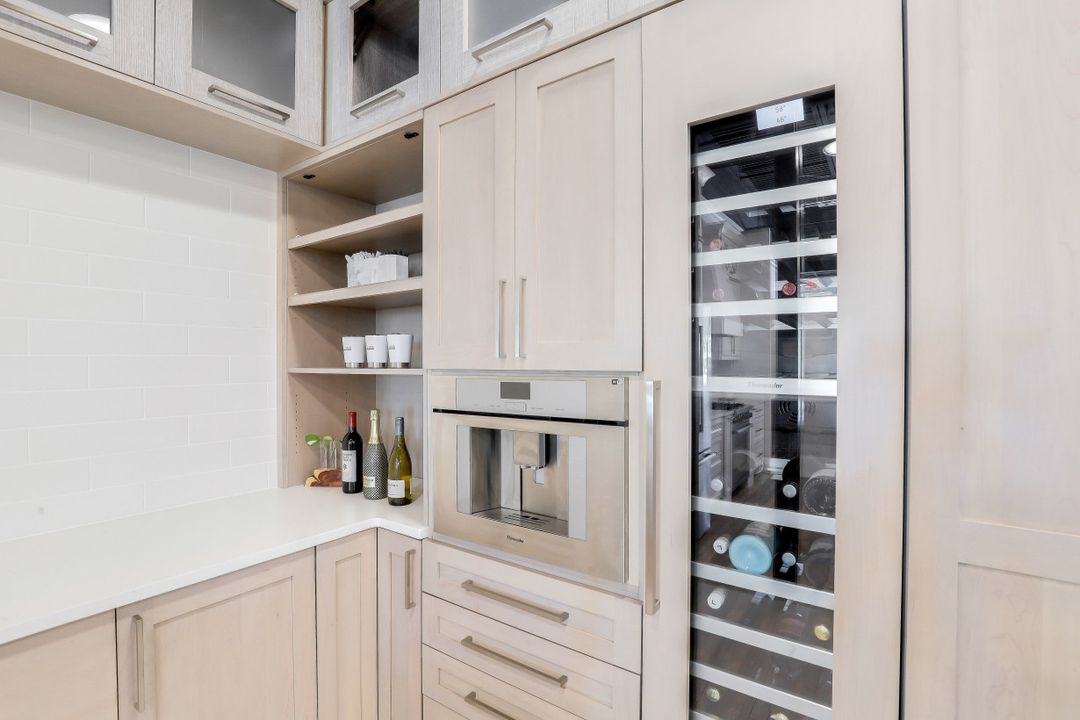 123 S Barfield Dr, Marco Island, FL 34145