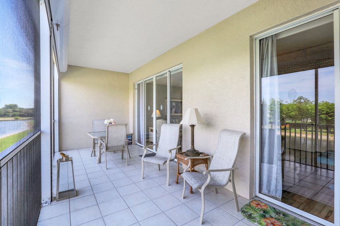 14901 Park Lake Dr #202, Fort Myers, FL 33919