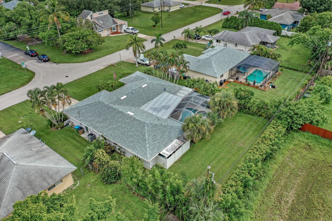 114 SE 7th St, Cape Coral, FL 33990