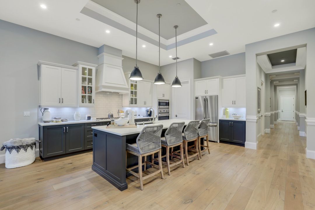 16448 Talis Park Dr, Naples, FL 34110