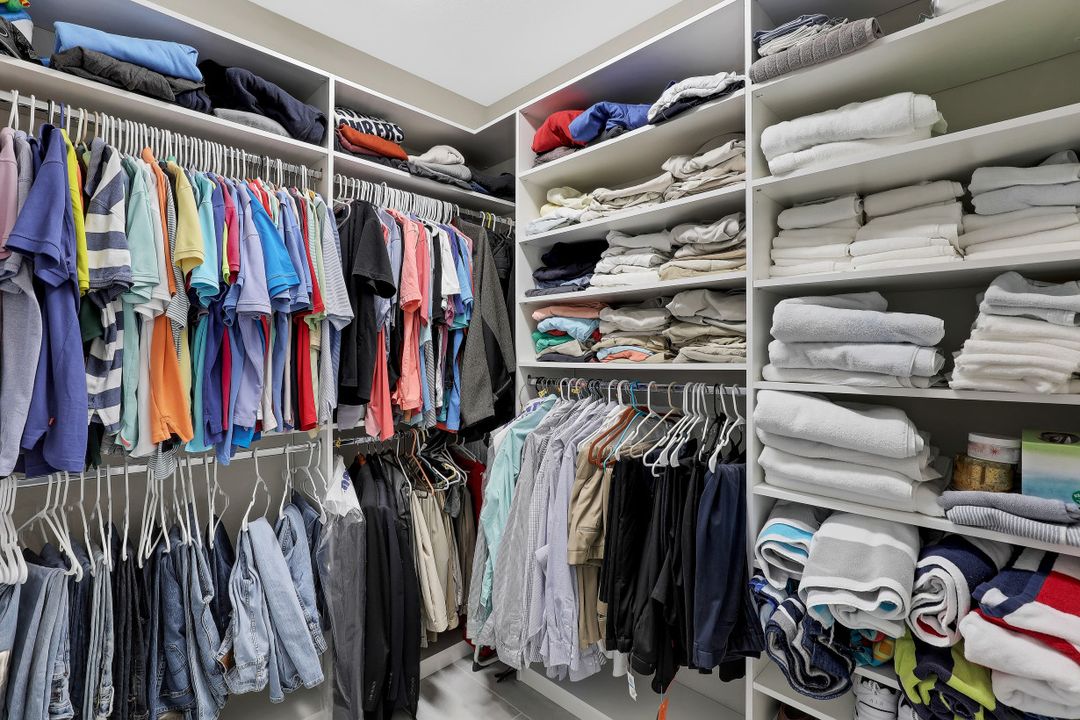 17528 Ashcomb Way, Estero, FL 33928