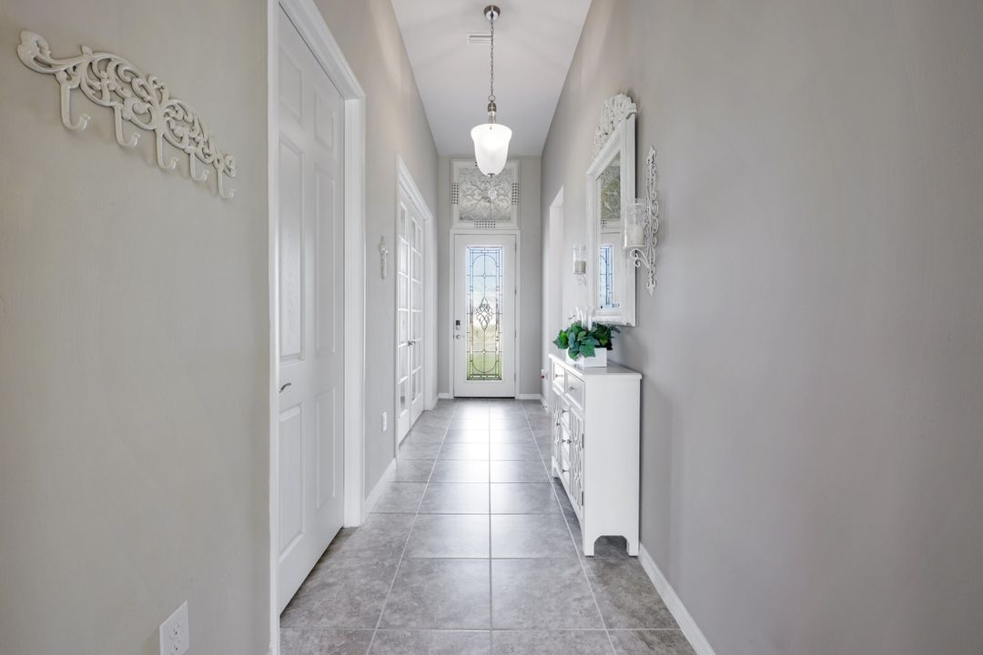 3310 NW 1st Terrace, Cape Coral, FL 33993