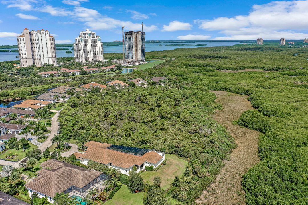 26161 Woodlyn Dr, Bonita Springs, FL 34134