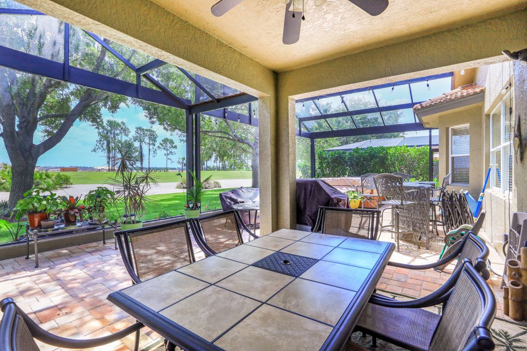 2124 Par Dr, Naples, FL 34120