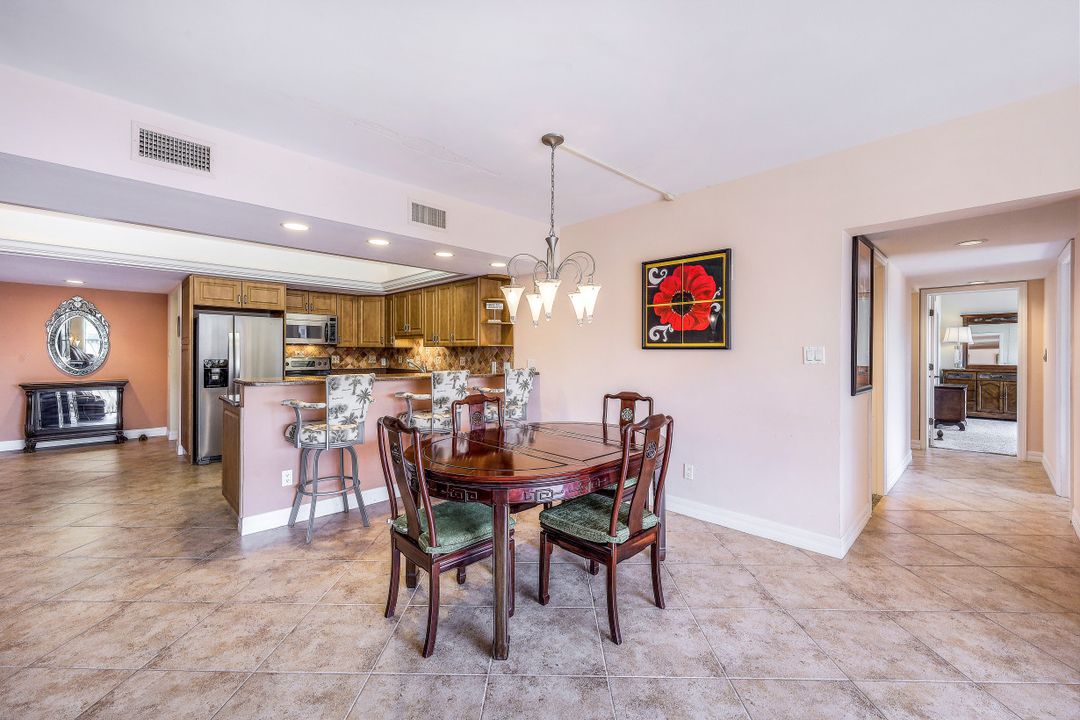 961 Swallow Ave #302, Marco Island, FL 34145