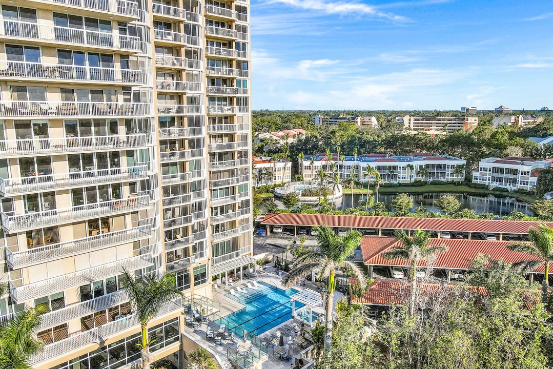 6585 Nicholas Blvd  #1803, Naples, FL 34108