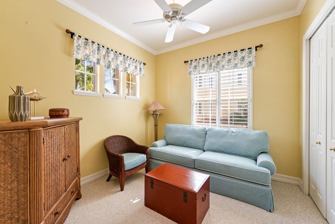 2613 Estrella Dr #18-2, Naples, FL 34109