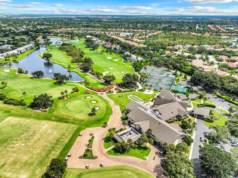 19516 Lost Creek Dr, Estero, FL 33967