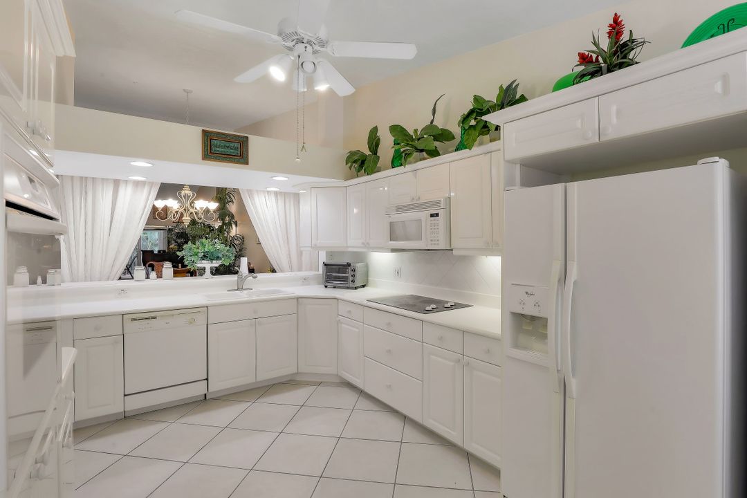 2345 Hidden Lake Dr #4102, Naples, FL 34112