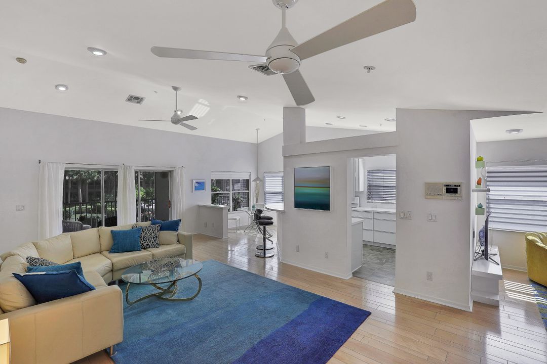 24827 Lakemont Cove Ln #203, Bonita Springs, FL 34134