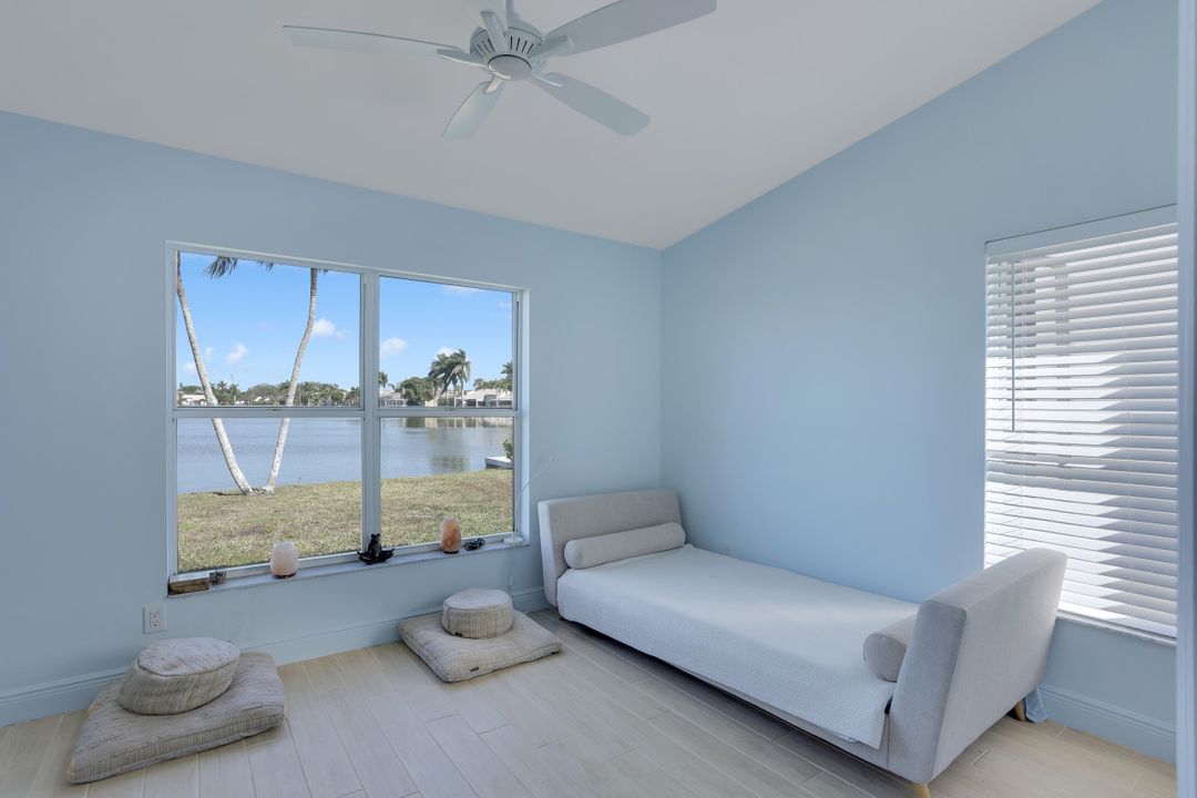 7311 Mill Pond Cir, Naples, FL 34109