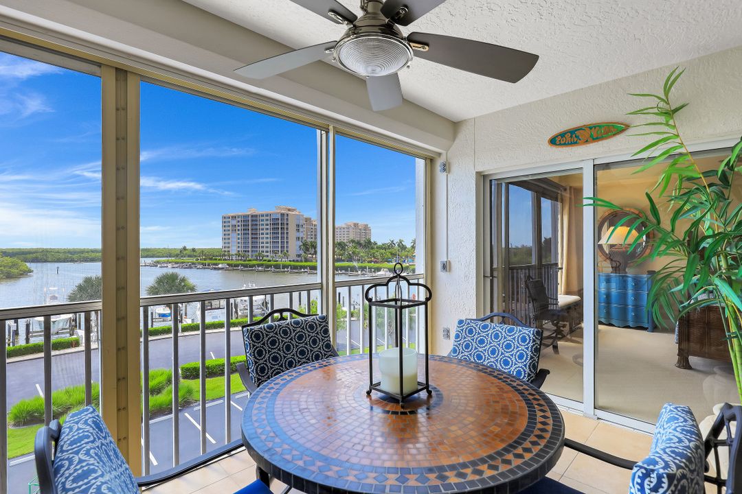 13105 Vanderbilt Dr #408, Naples, FL 34110