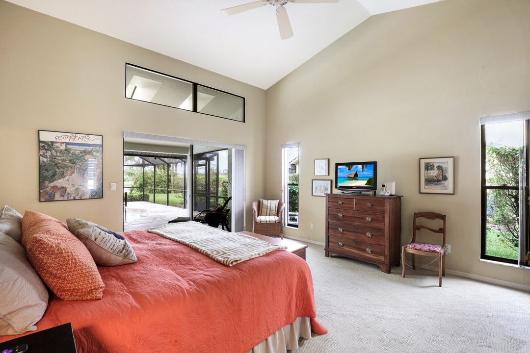 381 Henley Dr, Naples, FL 34104