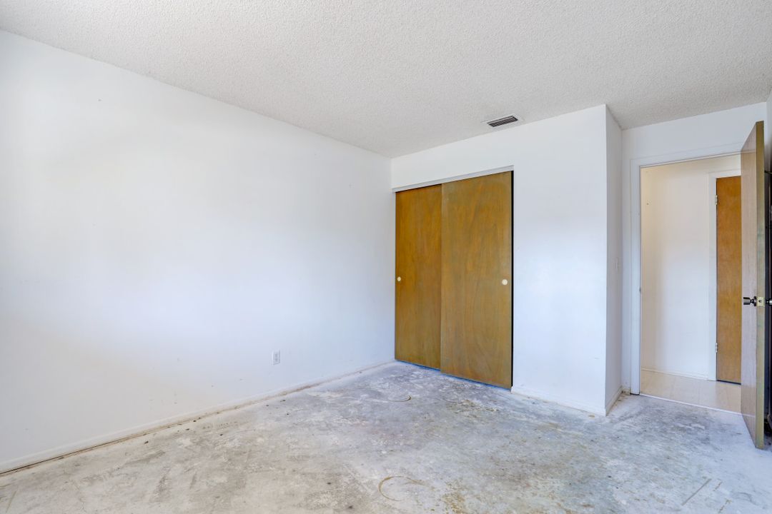 117 Teryl Rd #3, Naples, FL 34112