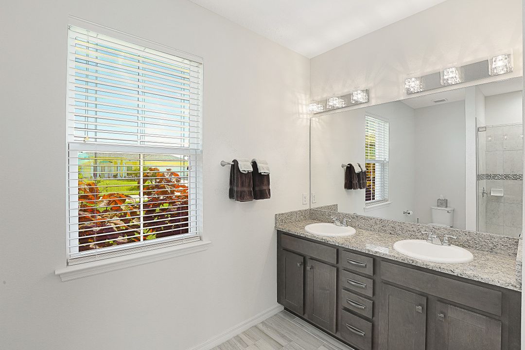 3328 NW 9th Terrace, Cape Coral, FL 33993