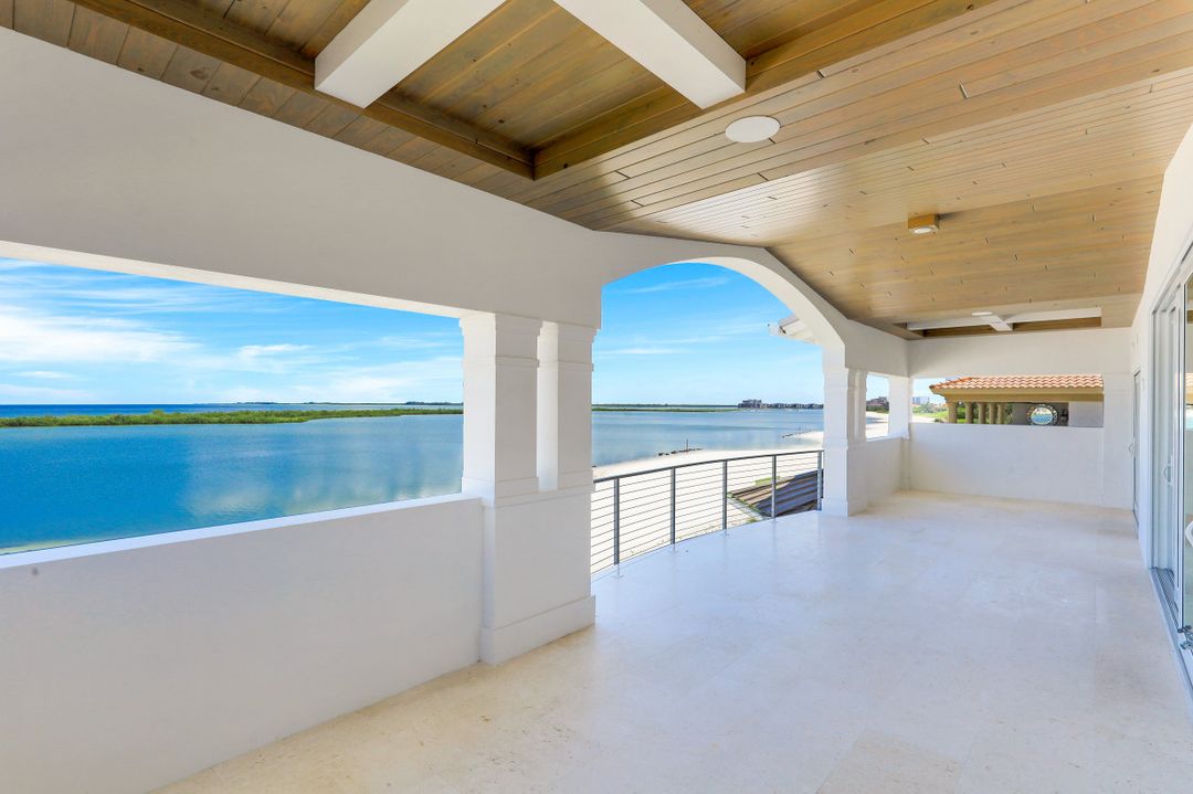 158 S Beach Dr, Marco Island, FL 34145
