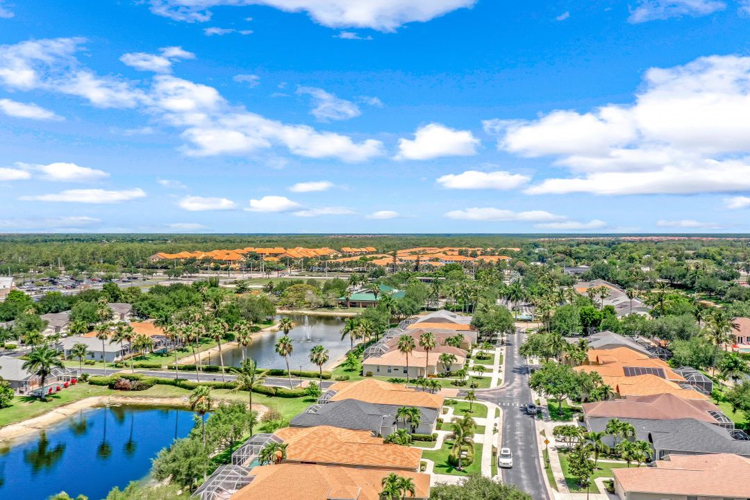 8039 Tauren Ct, Naples, FL 34119