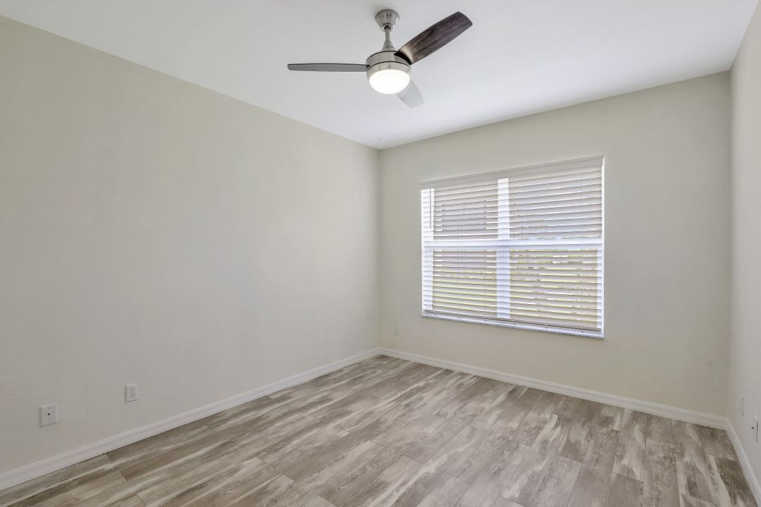 328 Bradstrom Cir, #E-101 Naples, FL 34113