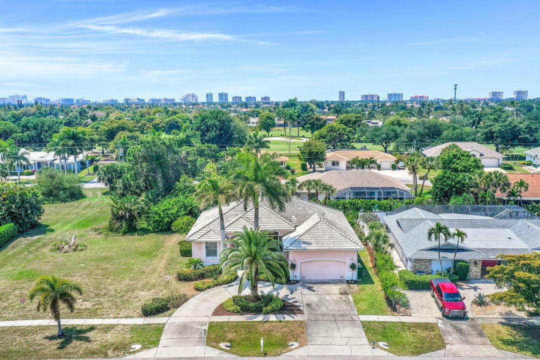 578 N Barfield Dr, Marco Island, FL 34145