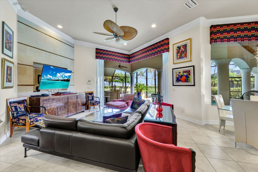 18020 Via Bellamare Ln, Miromar Lakes, FL 33913