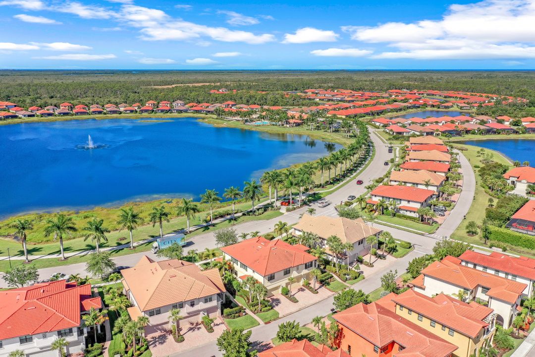 1419 Santiago Cir #1603, Naples, FL 34113