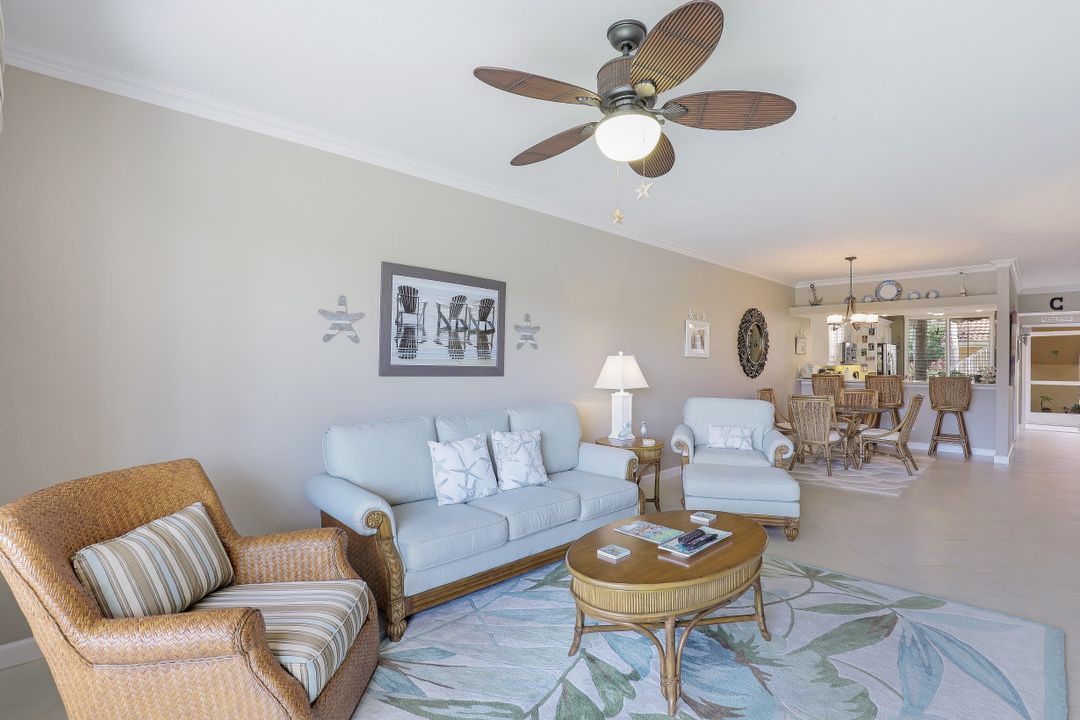 1615 Windy Pines Dr #5, Naples, FL 34112