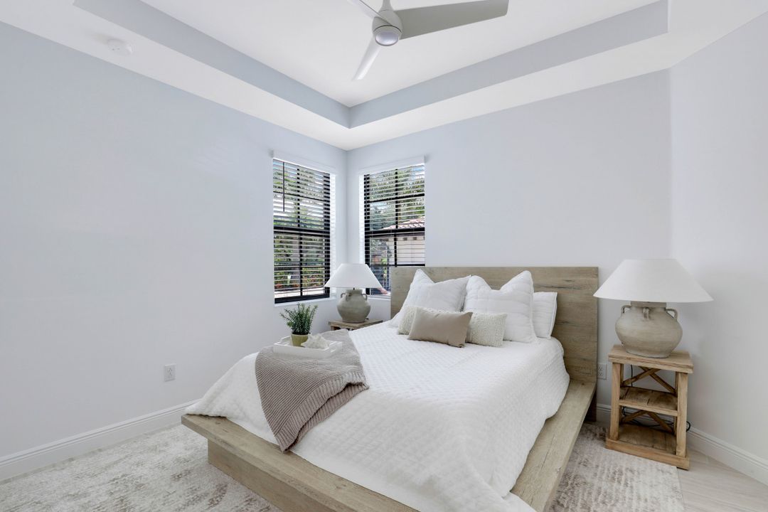 16352 Viansa Way #101, Naples, FL 34110