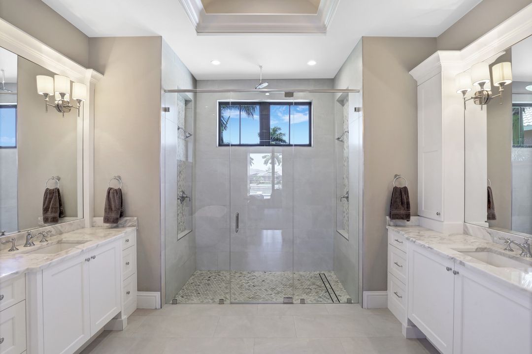 961 Snowberry Ct, Marco Island, FL 34145