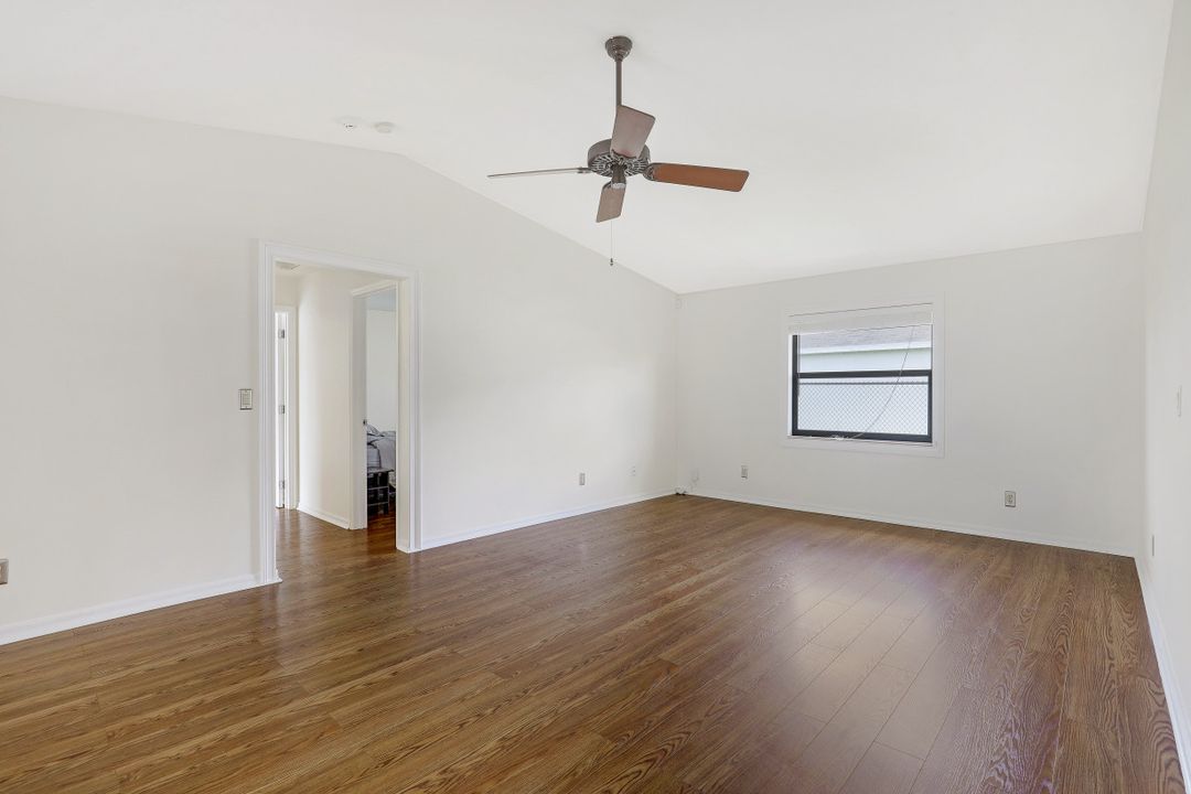 1118 SW 42nd St, Cape Coral, FL 33914