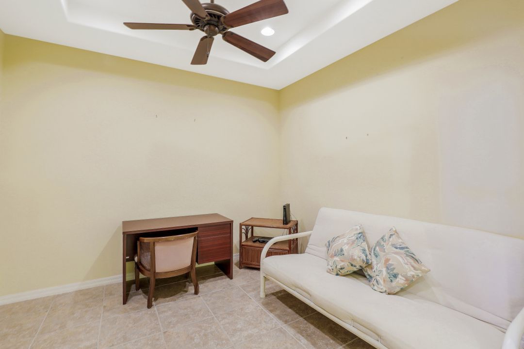 2657 Anguilla Dr, Cape Coral, FL 33991