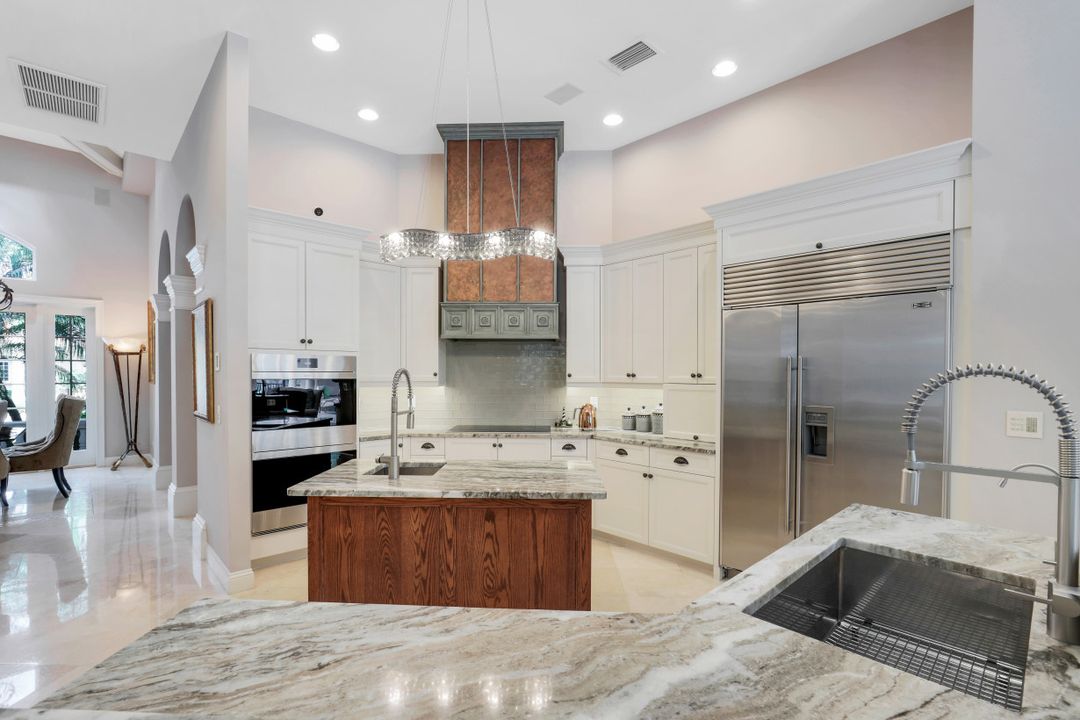 3661 Bay Creek Dr, Bonita Springs, FL 34134