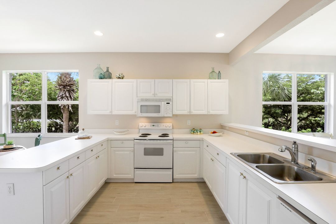 8305 Whisper Trace Way #201, Naples, FL 34114