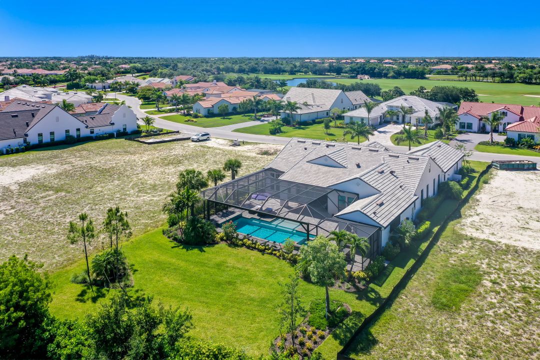 3232 Tavolara Ln, Naples, FL 34114