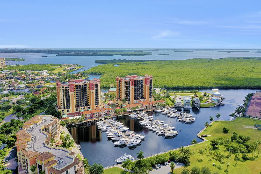 5781 Cape Harbour Dr #809, Cape Coral, FL 33914