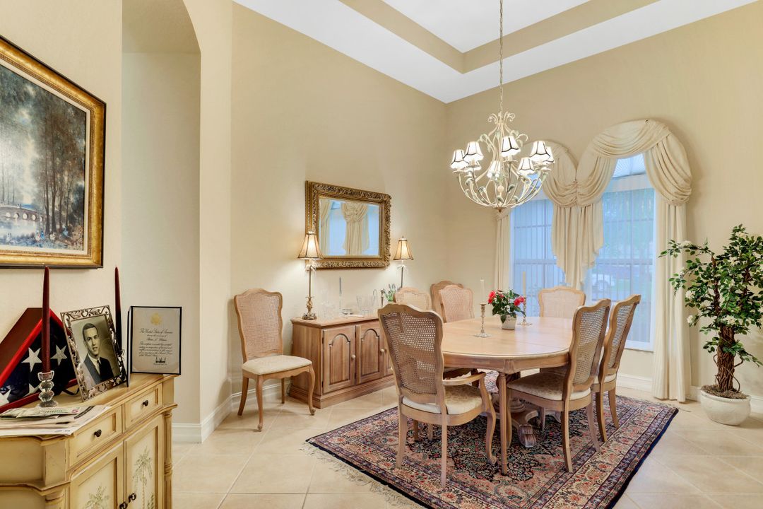 1514 Serenity Cir, Naples, FL 34110