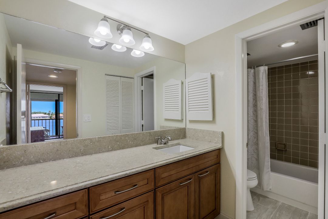 838 W Elkcam Cir #308, Marco Island, FL 34145