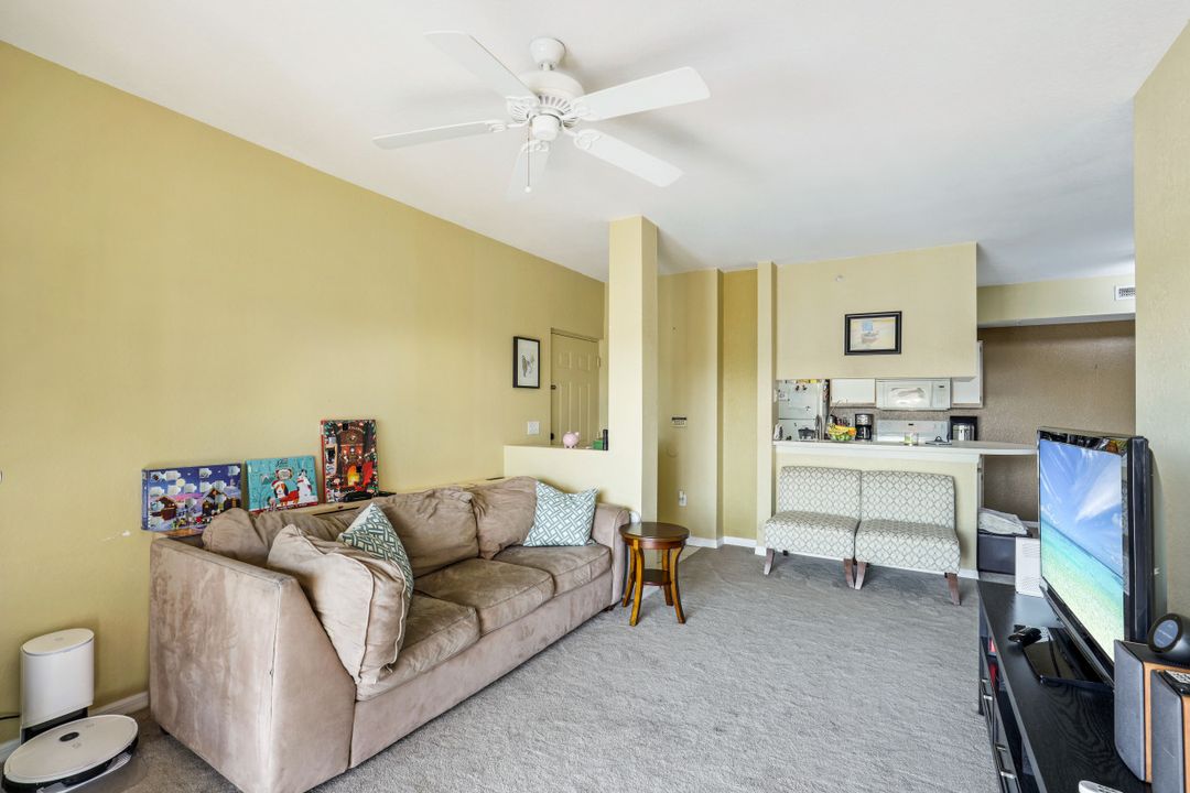 6321 Aragon Way #306, Fort Myers, FL 33966