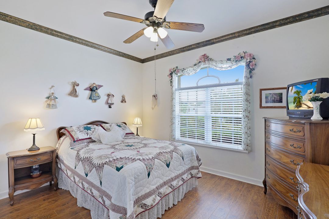 61 1st St, Bonita Springs, FL 34134