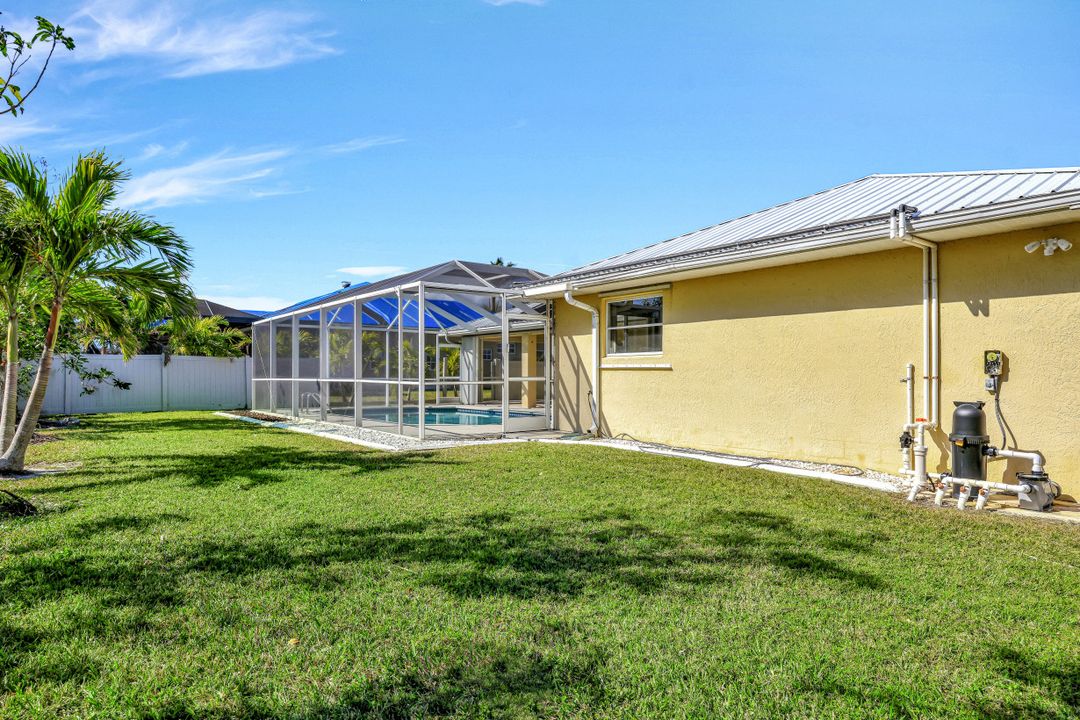 2218 SW 50th St, Cape Coral, FL 33914