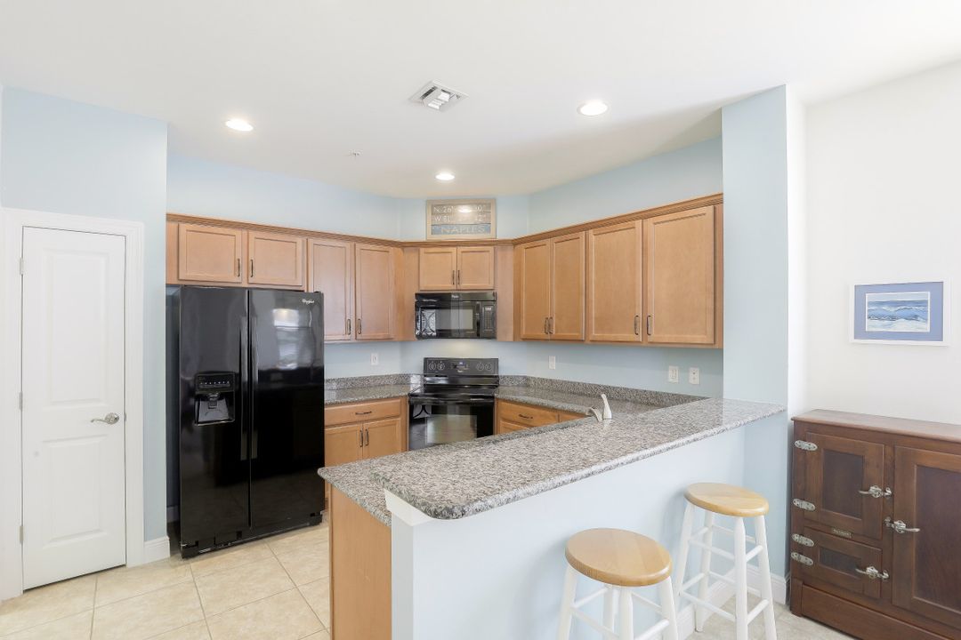 1419 Santiago Cir #1603, Naples, FL 34113