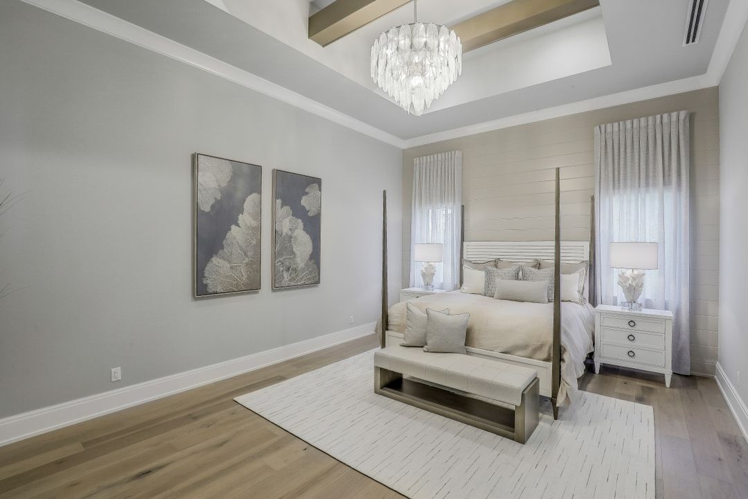 5937 Sunnyslope Dr, Naples, FL 34119