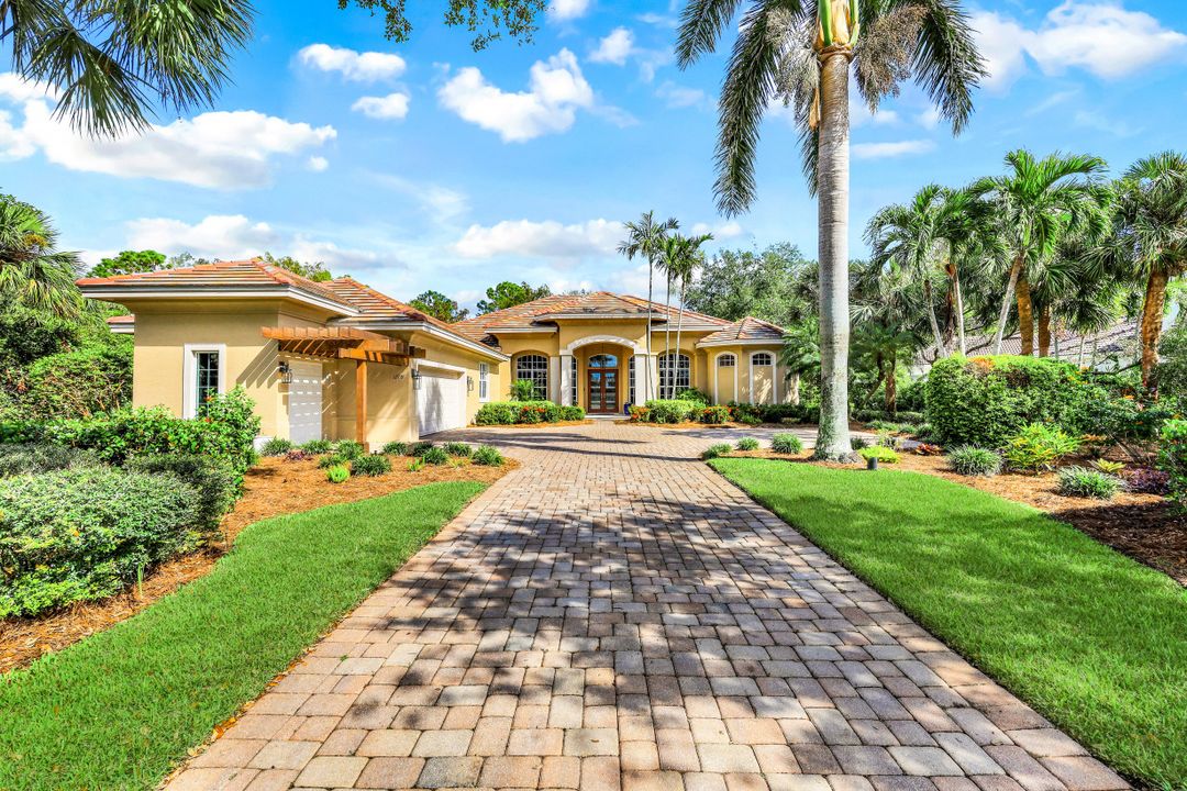 12219 Collier's Reserve Dr, Naples, FL 34110