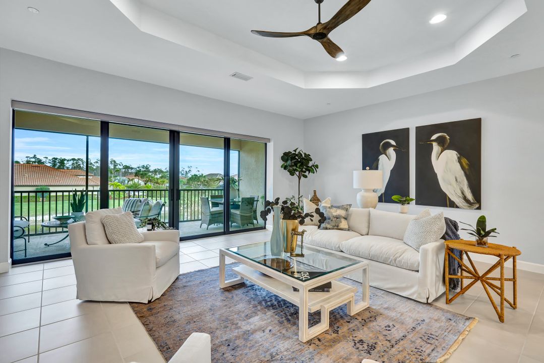 9645 Montelanico Loop #203, Naples, FL 34119